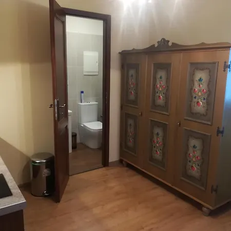 Stará škola Vysoké žibřidovice Vysoke Zibridovice
