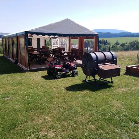 Stará škola Vysoké žibřidovice Penzion